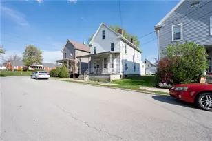 331 Pine St, Latrobe, PA 15650 - Photo 2