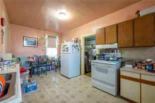 331 Pine St, Latrobe, PA 15650 - Photo 14