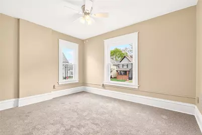 714 Park Ave, Ellwood City, PA 16117 - Photo 24