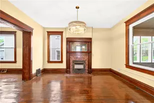 714 Park Ave, Ellwood City, PA 16117 - Photo 10