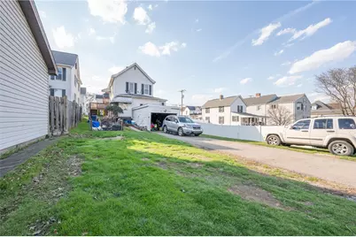 214 N 5th St, Youngwood, PA 15697 - Photo 16