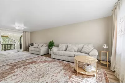 1149 Jefferson Rd, Pittsburgh, PA 15235 - Photo 8