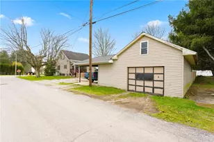 656 Browns Ferry Rd, Carmichaels-Cumberland, PA 15320 - Photo 16