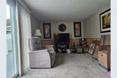 232 Oberlin Dr, Center Township, PA 16001 - Photo 18