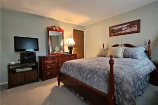 232 Oberlin Dr, Center Township, PA 16001 - Photo 14