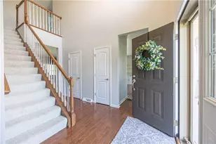 2045 Stone Bridge Ct, Manor, PA 15636 - Photo 2