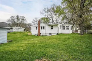 105 Fairlane Dr, Industry, PA 15052 - Photo 30