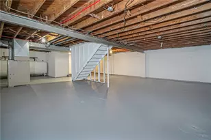 105 Fairlane Dr, Industry, PA 15052 - Photo 24