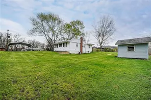 105 Fairlane Dr, Industry, PA 15052 - Photo 28