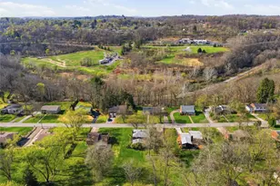 2425 Saddle Dr, Hampton, PA 15101 - Photo 2