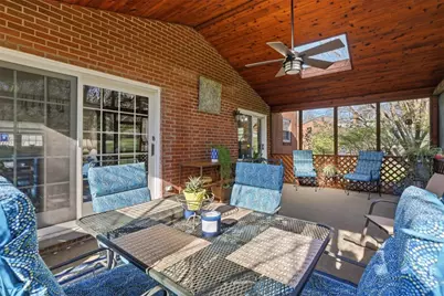 2425 Saddle Dr, Hampton, PA 15101 - Photo 12