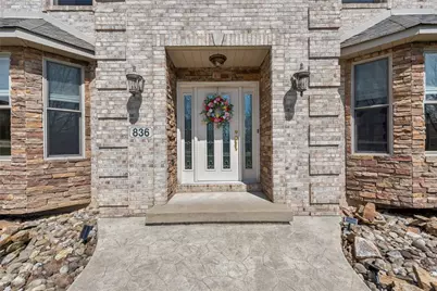 836 Forest Oaks Trail, North Huntingdon, PA 15642 - Photo 2