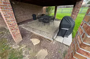 208 Pats Dr, Rostraver, PA 15012 - Photo 32