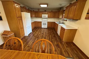 208 Pats Dr, Rostraver, PA 15012 - Photo 2