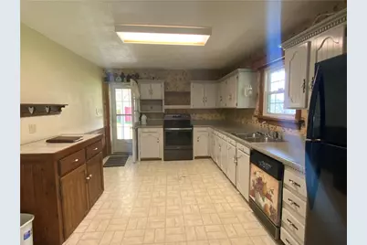 190 McClelland Rd, Buffalo Township, PA 15323 - Photo 2