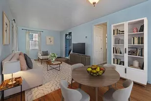 852 Middle, Baldwin Twp, PA 15234 - Photo 4