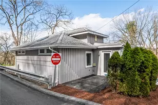 337 Grandview Dr, Indiana Township, PA 15051 - Photo 2