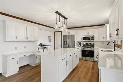 1370 Spyglass Hl, Hempfield Township, PA 15601 - Photo 20