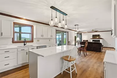 1370 Spyglass Hl, Hempfield Township, PA 15601 - Photo 26