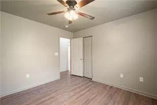 2007 Moccasin Dr, South Strabane, PA 15301 - Photo 28