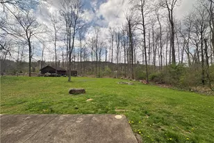 132 School St, Ligonier Township, PA 15655 - Photo 6