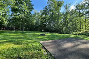 132 School St, Ligonier Township, PA 15655 - Photo 8