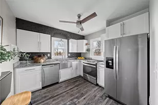 3130 Ridgeway Dr, South Park, PA 15129 - Photo 16