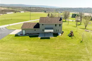 155 Fairview Ln, Derry Township, PA 15627 - Photo 48