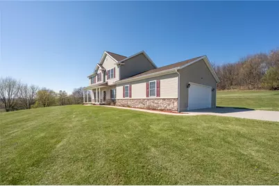 155 Fairview Ln, Derry Township, PA 15627 - Photo 4