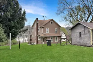 1135 N Liberty St, Taylor Township, PA 16102 - Photo 4