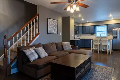 1104 Meadowbrook Dr, Canonsburg, PA 15317 - Photo 12