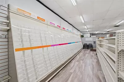 322 3rd St, California, PA 15419 - Photo 6