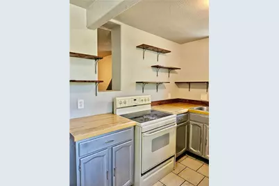 915 Glass Run Rd, Pittsburgh, PA 15236 - Photo 10