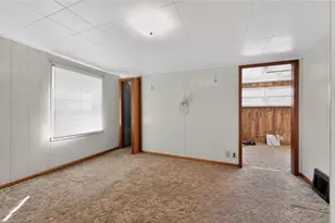 35 E Elm St, Fairchance, PA 15436 - Photo 4