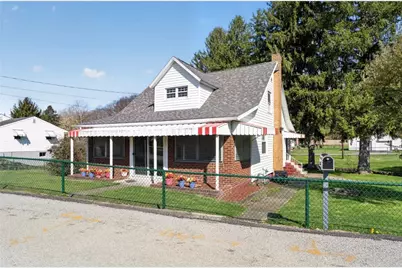 35 E Elm St, Fairchance, PA 15436 - Photo 1