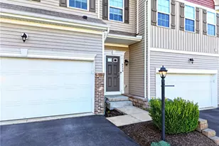 6459 Lindsey Ln, Murrysville, PA 15632 - Photo 2