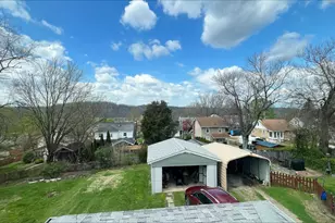 421 Argonne Dr, New Kensington, PA 15068 - Photo 10