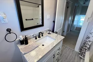 421 Argonne Dr, New Kensington, PA 15068 - Photo 24