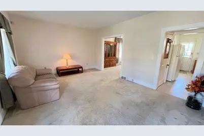 421 Argonne Drive, New Kensington, PA 15068 - Photo 4