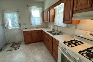 421 Argonne Dr, New Kensington, PA 15068 - Photo 6