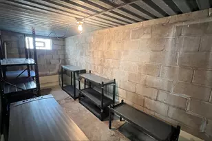 421 Argonne Dr Dr, New Kensington, PA 15068 - Photo 34