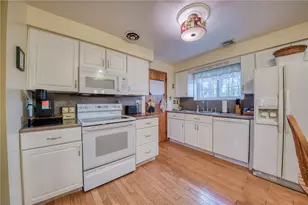 4166 Timberlane Dr, Hampton, PA 15101 - Photo 4