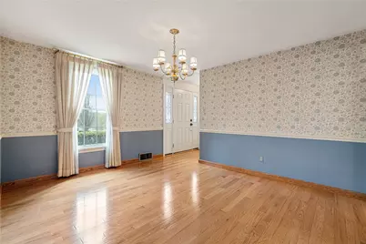 1001 Centergate Drive, Bethel Park, PA 15102 - Photo 4