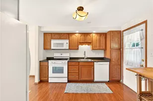 1543 Roosevelt Ave, South Park, PA 15129 - Photo 6