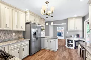 1106 Highland Ave, Harmony Township, PA 15003 - Photo 12