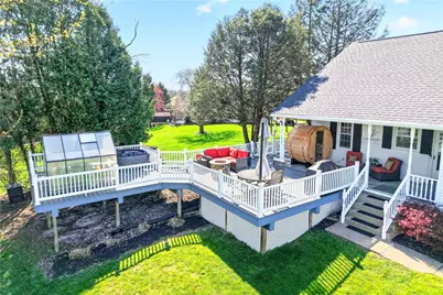 8 Snyder Ave, Carroll Twp, PA 15063 - Photo 6