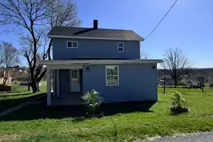 606 Devlin St, , PA 16641 - Photo 2