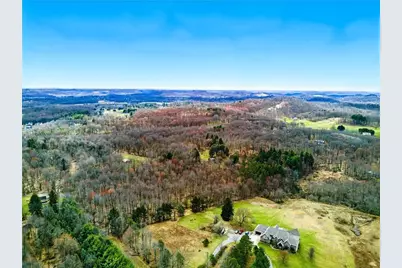 143 Gracie Lane, Adams Township, PA 16046 - Photo 6