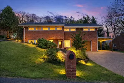 112 Maruth Dr, Ross Twp, PA 15237 - Photo 1