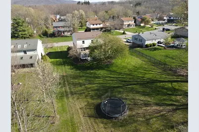 34 Fieldstone Pl, Zelienople, PA 16063 - Photo 38